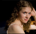 Recital: Manon Hutton-DeWys, piano